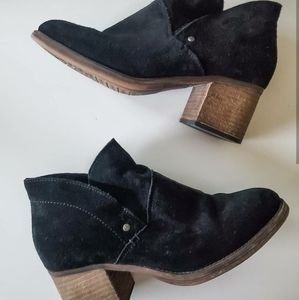 BearPaw NeverWet Booties in Black Suede